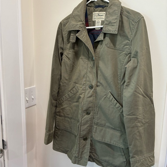 L.L. Bean Green Flannel-lined Utility Jacket - Picture 1 of 10